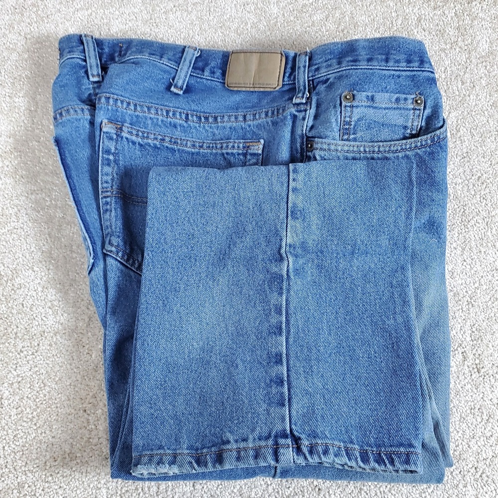 Urban Pipeline Blue Jeans Lightly Distressed 40X30 Actually Measures 39X30
